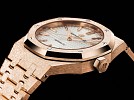 Audemars Piguet Lunches The New Royal Oak Frosted Gold