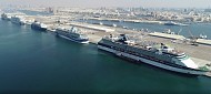 Port Rashid receives 5 cruise airliners on a single day