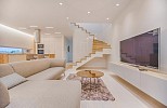 Buying Furniture in Dubai: Top Shops vs. Online Stores