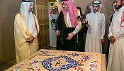 الأمير عبدالعزيز بن أحمد يفتتح معرض 