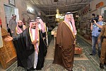 الأمير سلطان بن سلمان يزور متحف العبري برياض الخبراء