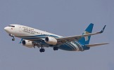 الطيران العُماني يستلم طائرة جديدة من طراز بوينج  737-800