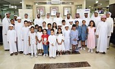 مؤسسة الأوقاف وشؤون القصّر تشارك 100 عائلة فرحة العيد
