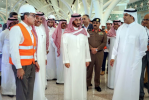 عبدالله بن بندر يتفقد مطار الملك عبدالعزيز الدولي الجديد