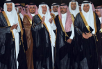 سمو الأمير خالد الفيصل يفتتح فعاليات سوق عكاظ