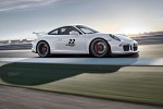 PORSCHE GT CLUB ROAD TRIP JOINS HANDS WITH V-KOOL