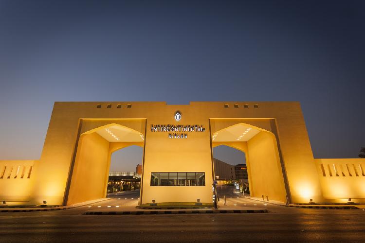 ١٦ ألف غرفة فندقية جديدة في الرياض وجدة بحلول عام ٢٠١٨ ١٦ ألف غرفة فندقية جديدة في الرياض وجدة بحلول عام ٢٠١٨