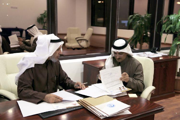 74 مترشحا ومترشحة يتنافسون على عضوية مجلس إدارة غرفة الرياض 74 مترشحا ومترشحة يتنافسون على عضوية مجلس إدارة غرفة الرياض