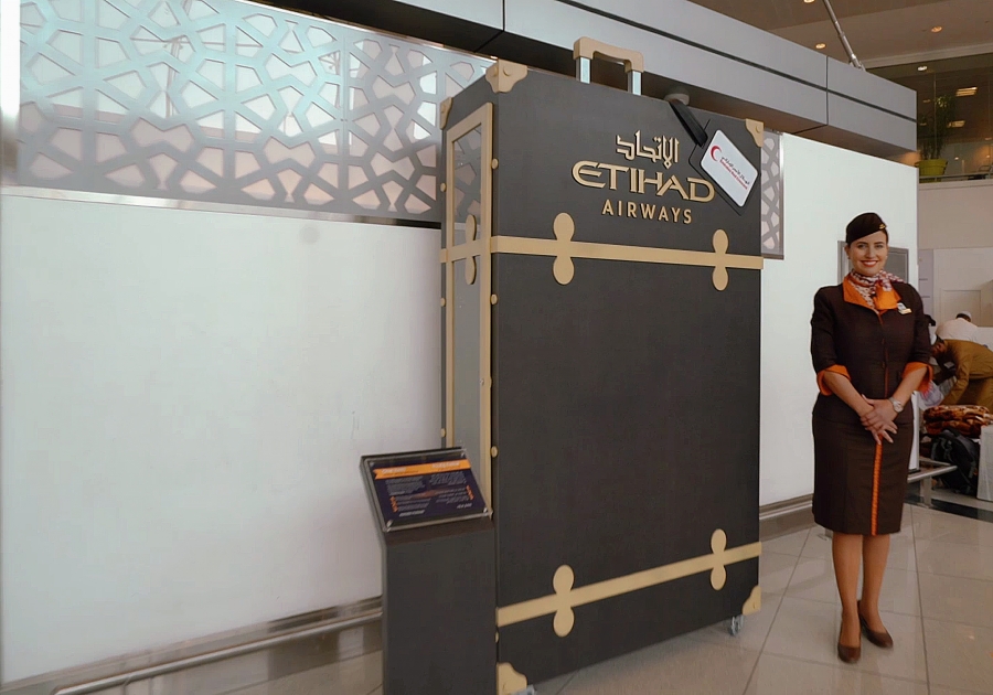Etihad Unveils Giant Charity Suitcase, Encouraging “overpackers” to
