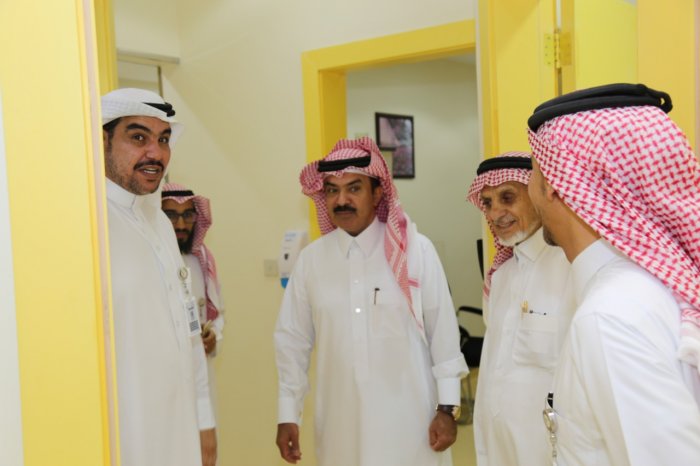 رئيس مجلس إدارة غرفة الرياض يزور جمعية عناية رئيس مجلس إدارة غرفة الرياض يزور جمعية عناية