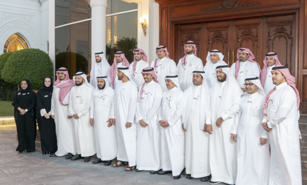 محمد بن زايد يستقبل "غرفة الشرقية محمد بن زايد يستقبل "غرفة الشرقية