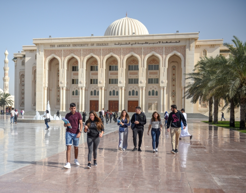 american university of sharjah campus tour