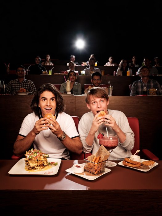 Now enjoy allday dining with Reel Cinemas’ DineIn Experience Eye of Riyadh