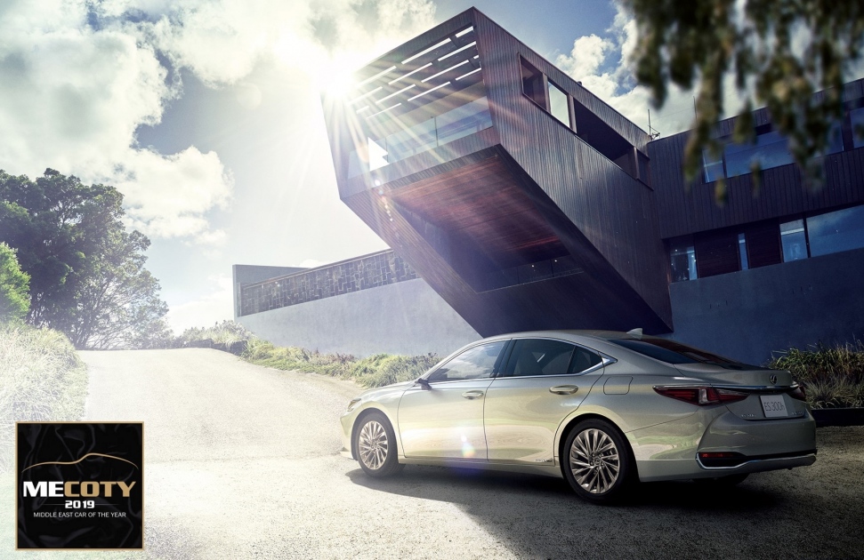 Best Midsize Luxury Sedan >> Lexus Es 300h Crowned Best Midsize Luxury Sedan At Middle East Car Best Midsize Luxury Sedan >> Lexus Es 300h Crowned Best Midsize Luxury Sedan At Middle East Car