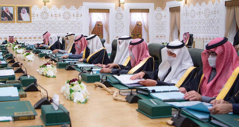 Cabinet: Saudi-Qatar electric rail to boost tourism, economy